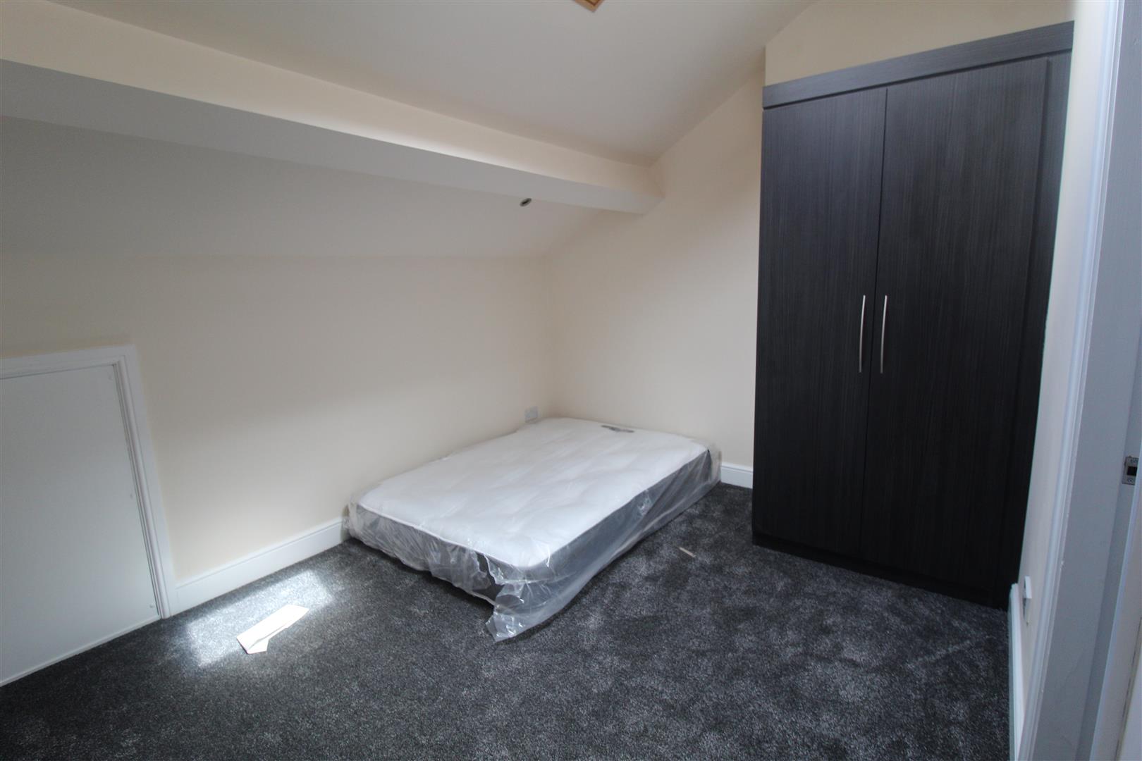 Flat , A, Ribblesdale Place, PR1 3NA